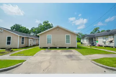 6014 Collingsworth Street, Houston, TX 77026 - Photo 3