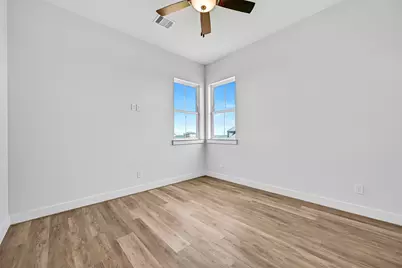 25830 Bay Breeze Drive, Galveston, TX 77554 - Photo 29