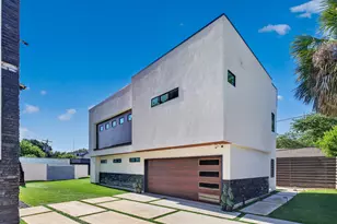 5327 S Braeswood Blvd, Houston, TX 77096 - Photo 37