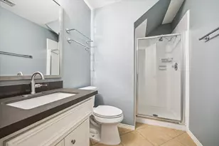 5239 Schuler St, Houston, TX 77007 - Photo 13