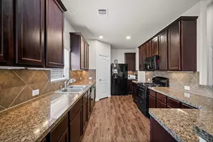 11327 Creekway Bend Dr, Humble, TX 77396 - Photo 17