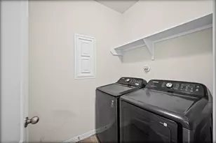 11327 Creekway Bend Dr, Humble, TX 77396 - Photo 7