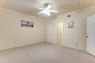 2255 Braeswood Park Dr, Houston, TX 77030 - Photo 17