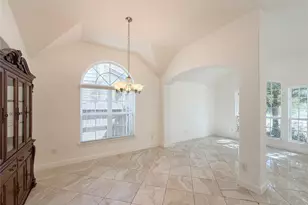 18126 Golden Falls Ln, Spring, TX 77379 - Photo 11