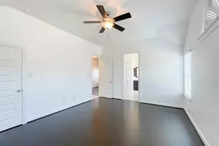 18126 Golden Falls Ln, Spring, TX 77379 - Photo 27
