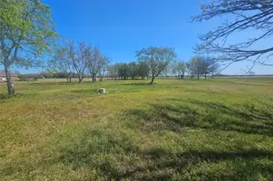 4121 N Sh 60 Hwy, East Bernard, TX 77435 - Photo 1