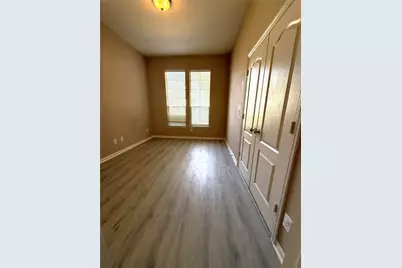 3305 N Knollcrest Lane, Pearland, TX 77584 - Photo 13