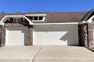 3305 N Knollcrest Ln, Pearland, TX 77584 - Photo 1