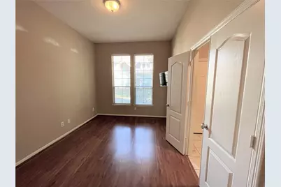 3305 N Knollcrest Lane, Pearland, TX 77584 - Photo 13