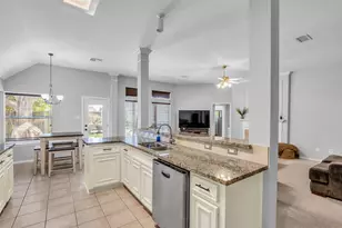 3615 Parkshire Dr, Pearland, TX 77584 - Photo 11