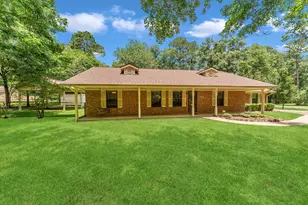 361 Forest Ln, Huntsville, TX 77340 - Photo 5