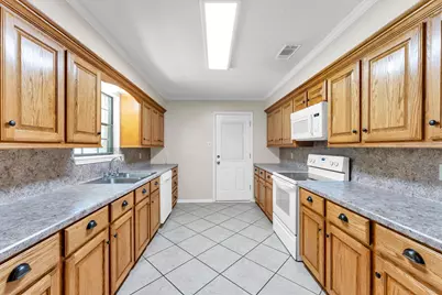 361 Forest Lane, Huntsville, TX 77340 - Photo 17