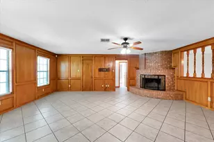361 Forest Ln, Huntsville, TX 77340 - Photo 11