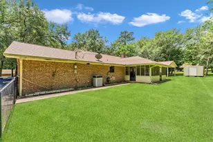 361 Forest Ln, Huntsville, TX 77340 - Photo 35