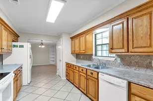 361 Forest Ln, Huntsville, TX 77340 - Photo 19
