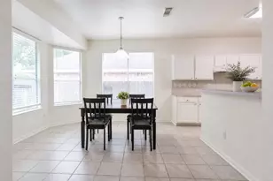 1727 Whispering Forest Dr, Kingwood, TX 77339 - Photo 11