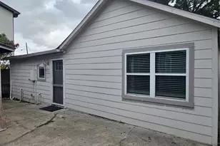 614 N York St, Houston, TX 77003 - Photo 11