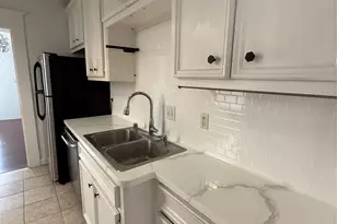 324 W Alabama St, Houston, TX 77006 - Photo 11