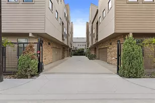 1420 Wilson St, Houston, TX 77019 - Photo 3