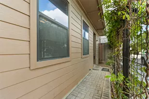 1420 Wilson St, Houston, TX 77019 - Photo 9