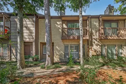 11711 Memorial Drive #13, Houston, TX 77024 - Photo 3