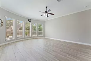 16114 Finnigans Cir, Houston, TX 77044 - Photo 23