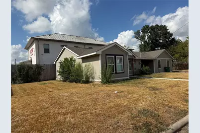 4718 Teton Street, Houston, TX 77033 - Photo 3