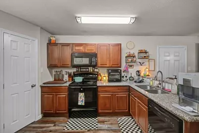 253 Briarcreek Street, Richwood, TX 77531 - Photo 15