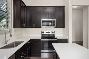 4509 Mt Vernon St, Houston, TX 77006 - Photo 3