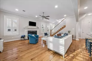 209 Queen Rd, Clear Lake Shores, TX 77565 - Photo 15
