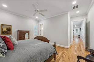 209 Queen Rd, Clear Lake Shores, TX 77565 - Photo 19