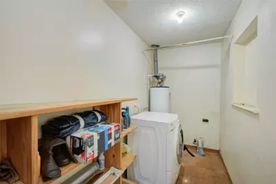 1421 N Avenue S, Freeport, TX 77541 - Photo 13