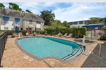 2601 Bellefontaine Street #B105, Houston, TX 77025 - Photo 3