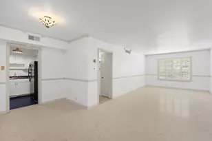 2601 Bellefontaine St, Houston, TX 77025 - Photo 1