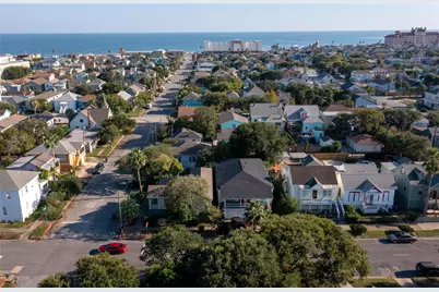 1711 Avenue M, Galveston, TX 77550 - Photo 23