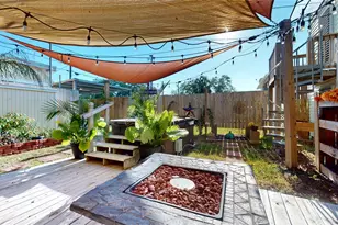 1711 Avenue M, Galveston, TX 77550 - Photo 37