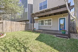 3208 Clearview Cir, Houston, TX 77025 - Photo 33