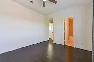 3208 Clearview Cir, Houston, TX 77025 - Photo 29