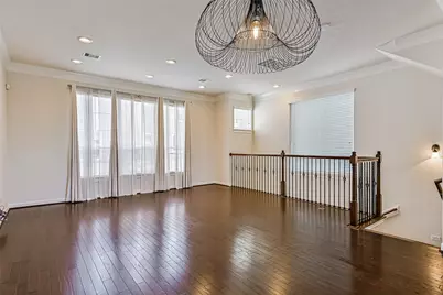 3208 Clearview Circle, Houston, TX 77025 - Photo 9