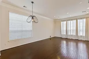 3208 Clearview Cir, Houston, TX 77025 - Photo 9