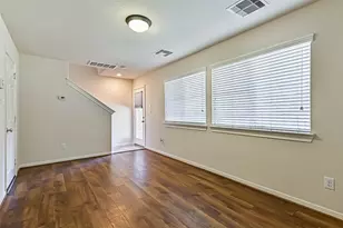 3208 Clearview Cir, Houston, TX 77025 - Photo 7