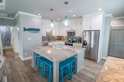 876 Palmetto Drive, Port Bolivar, TX 77650 - Photo 13