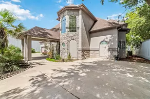2426 Tackaberry St, Houston, TX 77009 - Photo 3