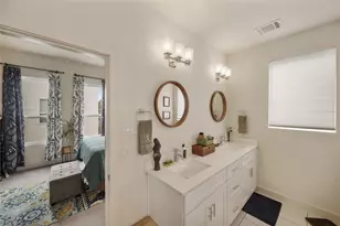 2210 Lou Ellen Ln, Houston, TX 77018 - Photo 13