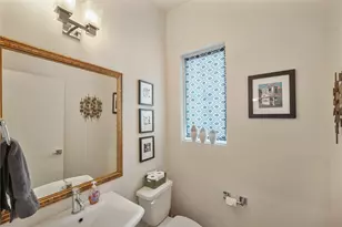 2210 Lou Ellen Ln, Houston, TX 77018 - Photo 9