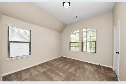 12430 Fossil Point Lane, Humble, TX 77346 - Photo 11