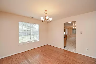 17023 Blue Mist Circle, Sugar Land, TX 77498 - Photo 5