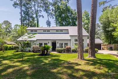 1302 Mustang Trail, Houston, TX 77339 - Photo 1