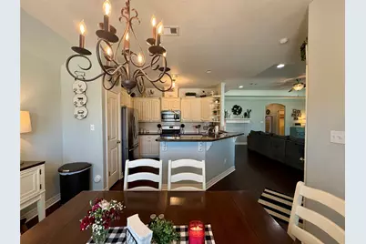 112 Jefferson, Clute, TX 77531 - Photo 9