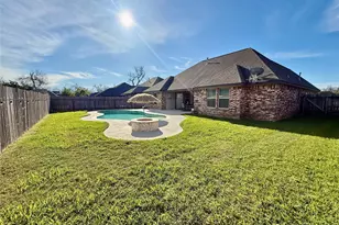 112 Jefferson, Clute, TX 77531 - Photo 43